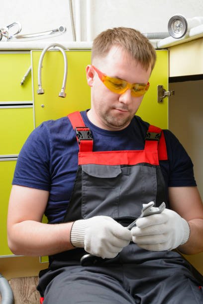 فني صحي العديلية