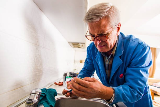 سباك صرف صحي