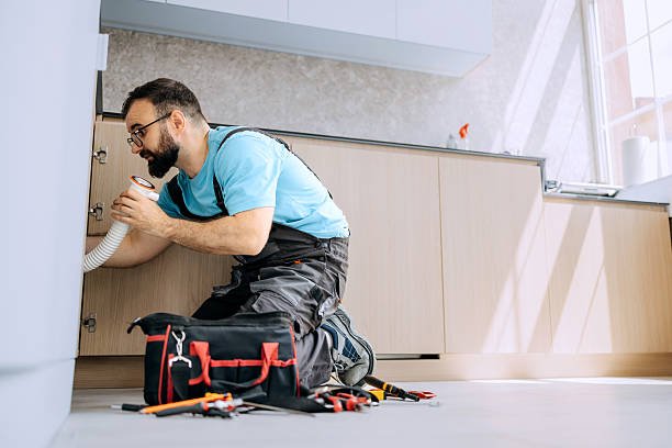 فني صحي المنقف