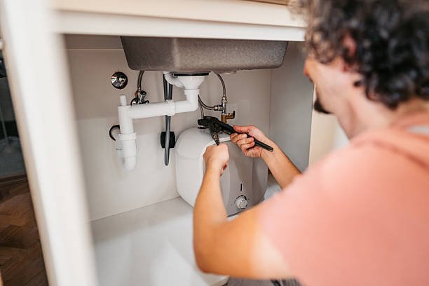 فني صحي خاص